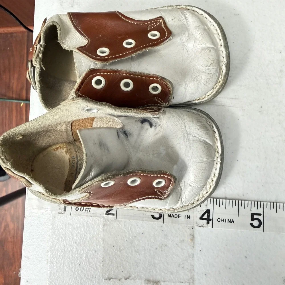 Vintage Leather Baby Saddle Shoes Brown White Buckle Heel Infant EST Sz 2 1950s
